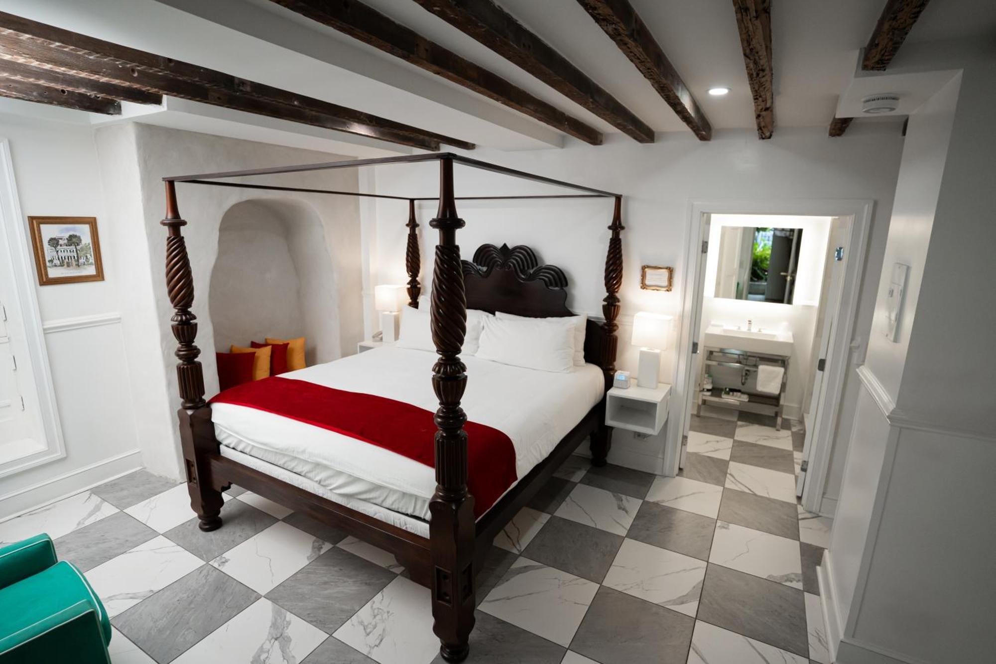 Bed and Breakfast 20 South Battery Чарлстон Екстер'єр фото